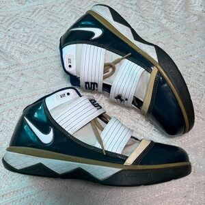Nike LeBron Zoom Soldier III Team Leather Sneakers Akron Exclusive Sz 11.5‎